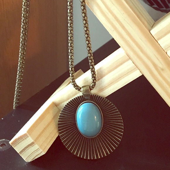 Pendant Necklace - Picture 2 of 5